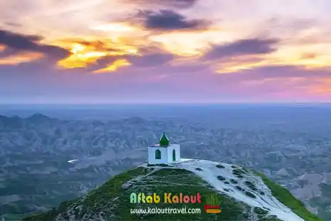 زیارتگاه خالدنبی در تور نوروزی خالد نبی و ترکمن صحرا