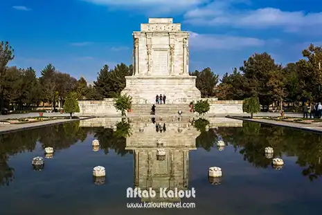 آرامگاه فردوسی در تور خراسان گردی